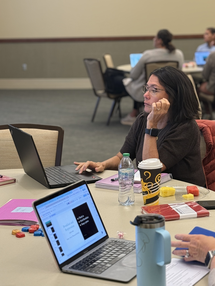 A Society for Science member participates in a workshop.
